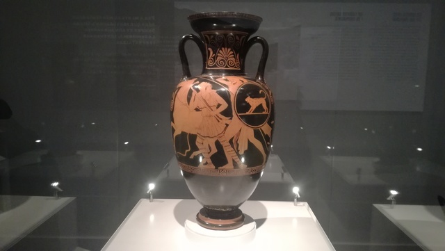 Aquil·les lluita contra Pentesilea,reina de les amazones