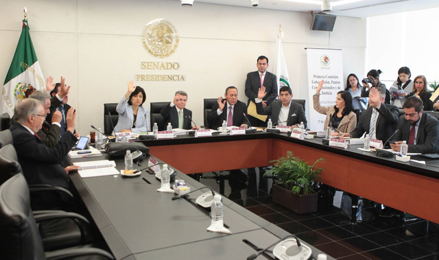 Comisión de Puntos constitucionales del Senado de la República.