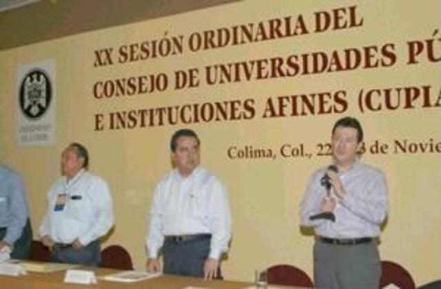 Se estableció convocar a una reunión donde se tratará específicamente la problemática de esta metodología educativa.