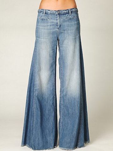 Levi's Recieves Neiman Marcus Fashion Award