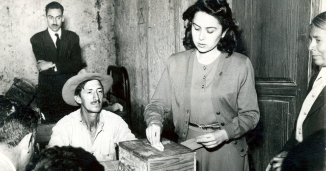 Derecho al Voto por parte de Mujer 1953