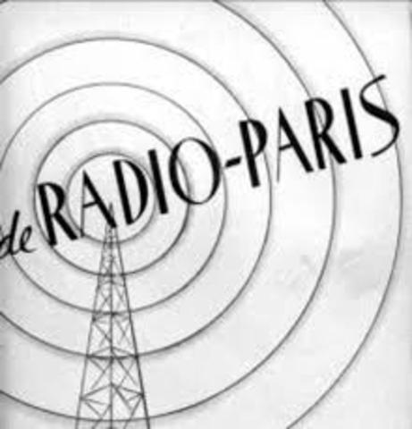 Se transmiten clases por Radio en Paris