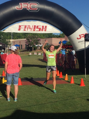 McKenzie Competes in Triathlon