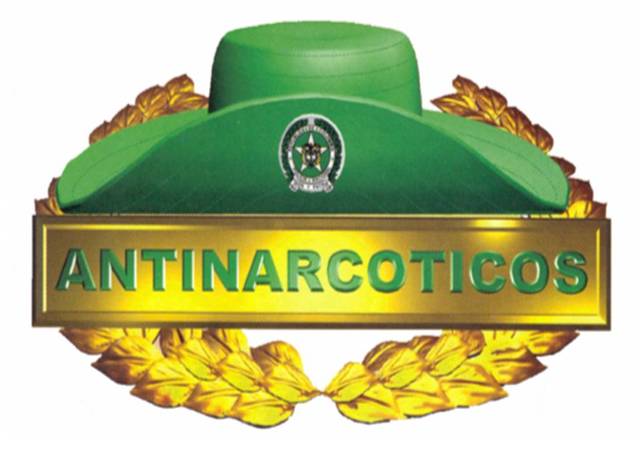 SUSPENDI EL ESTUDIO EN 9 GRADO, FORME PARTE DE LA POLICIA