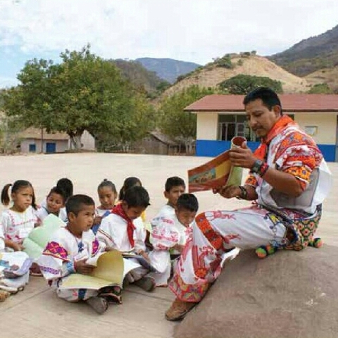 Creación de la Dirección General de Educación Indígena