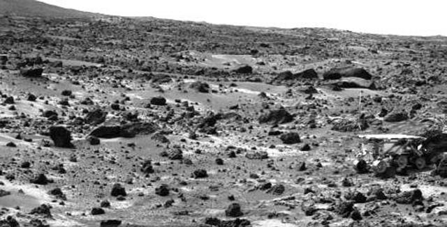 Surface of Mars as seen from the Sojourner Rover using its Alpha Proton X-ray Spectrometer