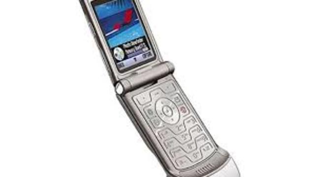 2004 motorola razr