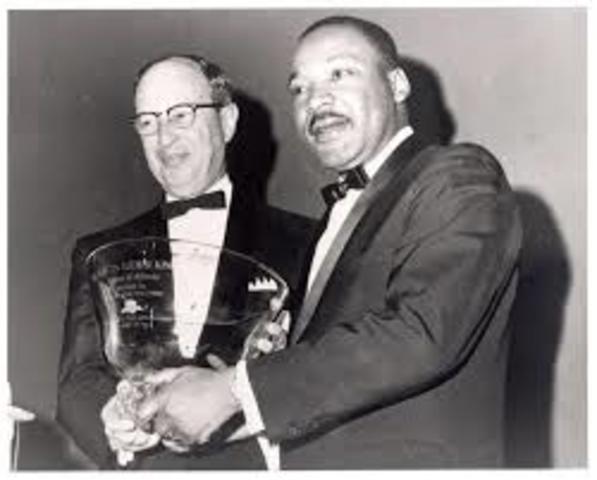 Martin Luther King wins Nobel Peace Prize