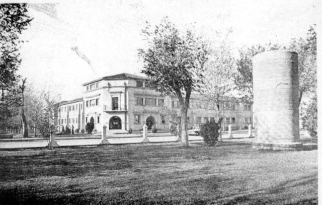 Se fundá la Escuela Superior de Agricultura.