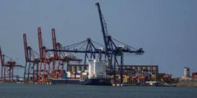 Edificación de las primeras instalaciones portuarias en Veracruz