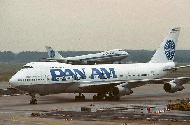 Panam introduce los jets.