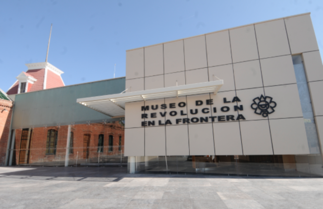 Inaugura museo de la Aduana