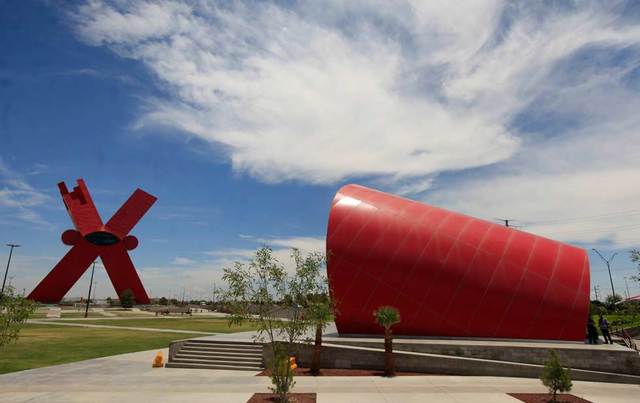 Inauguración de la Plaza de la mexicanidad
