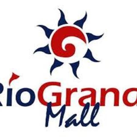 Se crea el centro comercial Rio Grande Mall
