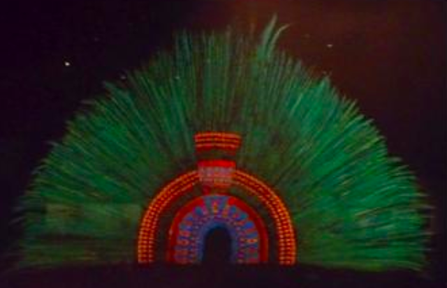 Ruler's feather headdress