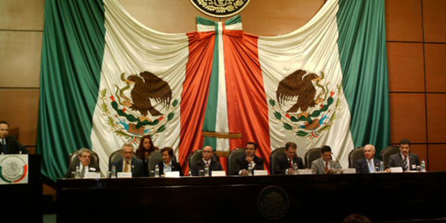 Se agenda la primera lectura de dictamen