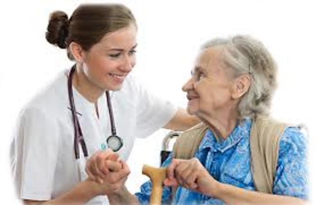 2002 La Geriatria se vuelve una materia obligada en los planes de estudio