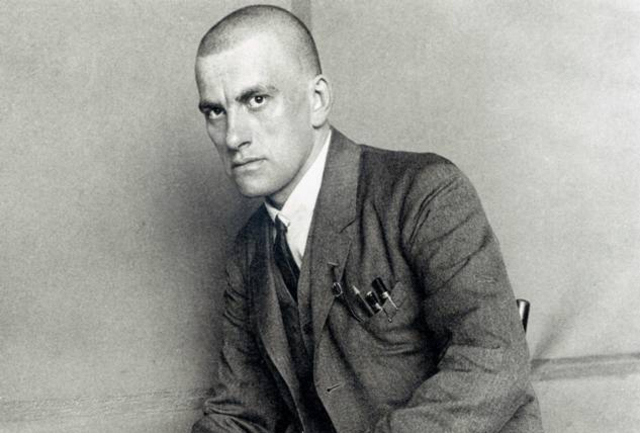 1RA DEFINICIÓN DE TURISTA