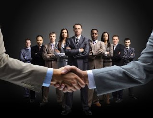 Escuela estructuralista-burocrática