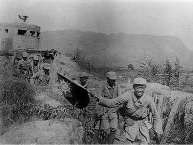 Hundred Regiments assault on Japanese by Red Army