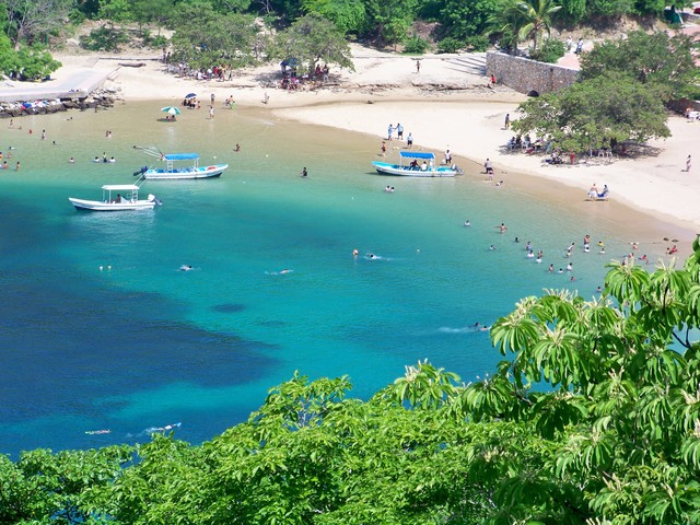 Puerto Huatulco.