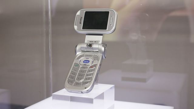 Celular con Pantalla giratoria