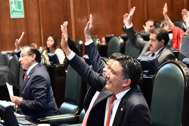 Conteo de los votos de las legislaturas de los estados