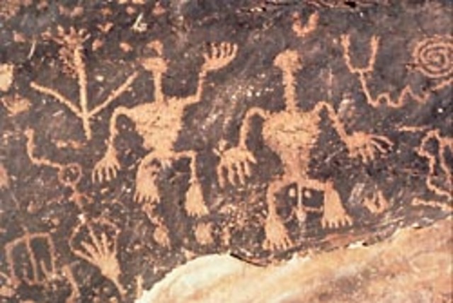 Prehistoric Peoples live in the park (13,500 BCE-1540 CE)