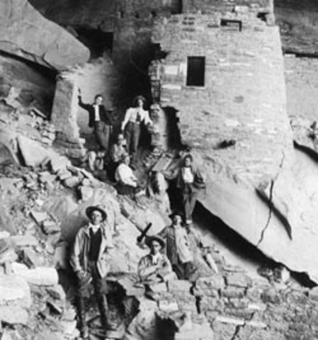 The Wetherill Brothers Found 182 Cliff Dwellings