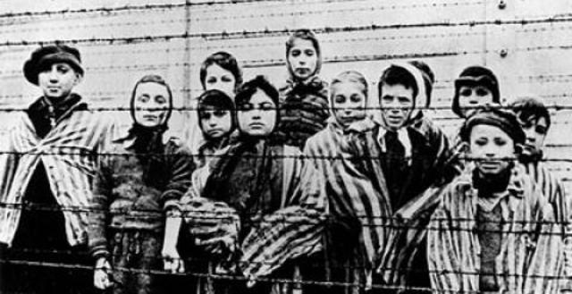 El holocausto Nazi 1933-1945