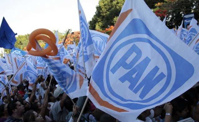 Ricardo Anaya se hace presidente del PAN