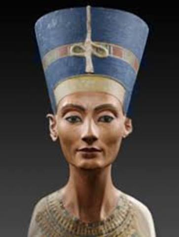 12. (?) Nefertiti