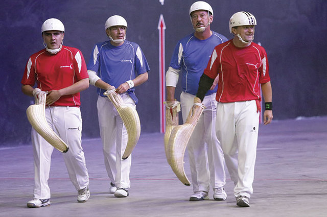 Mikel y el Jai Alai.
