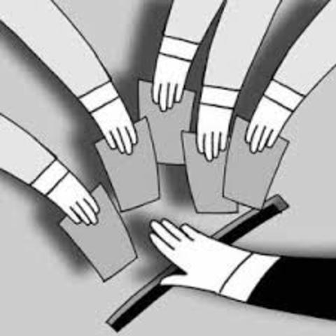 Se promulga la Ley Electoral