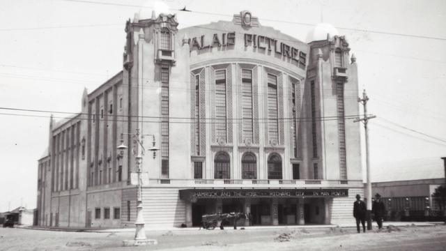 Palais Theatre opens