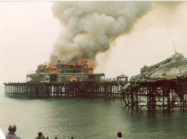 Pier Kiosk burnt down in arson attack