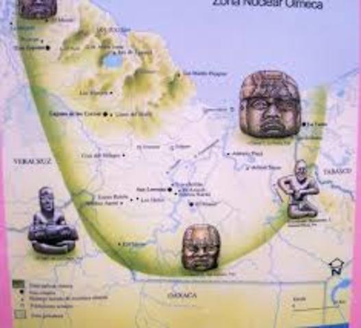 Se desarrolla la cultura olmeca en la zona que da al golfo de México
