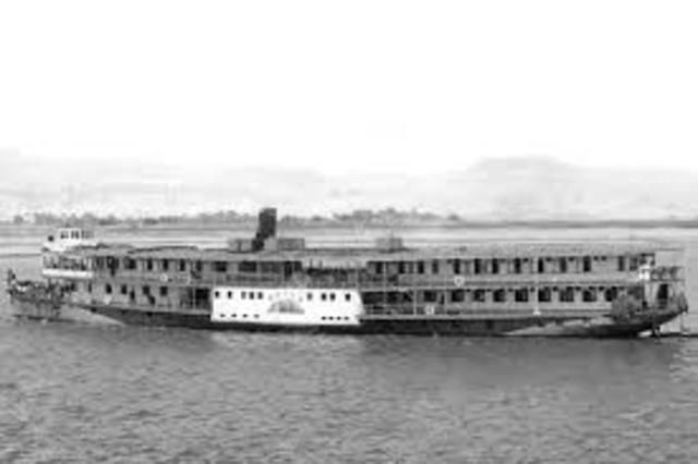 Primeros barcos para turistas