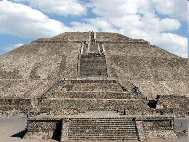 las altiplanicies mayas caen bajo la dominación de teotihuacan