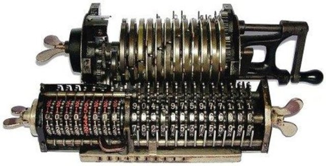 La prima calcolatrice meccanica