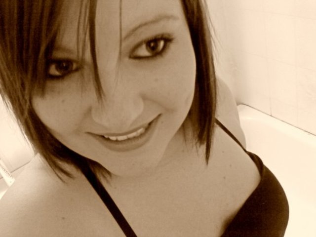 Min lillasyster Anni föds.