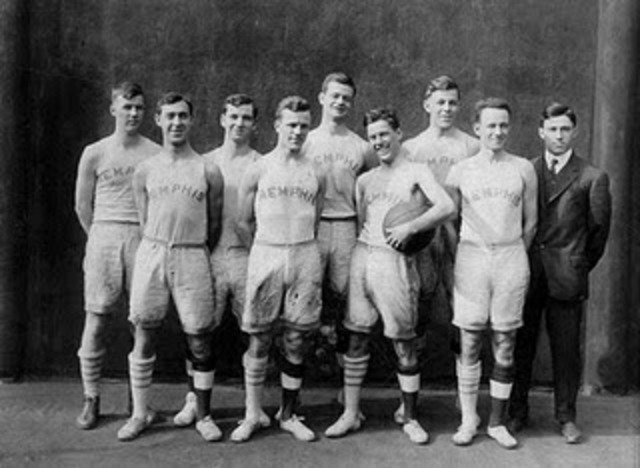 Dearrollo del juego(1915-1930)