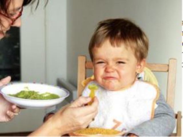 Cero educación en la mesa