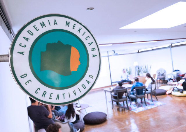 Se funda la Asociación Mexicana de la Creatividad