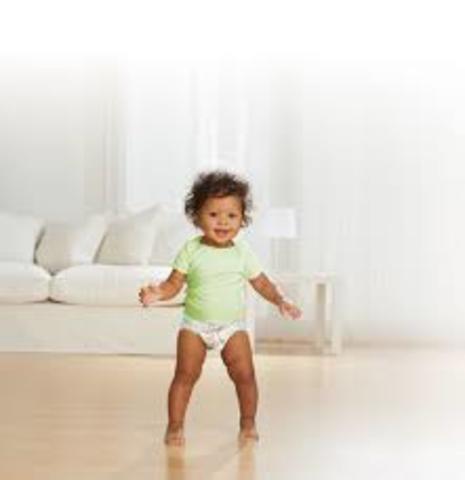 11 months physical development