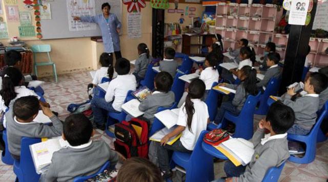 El Plan Estratégico de Educación 2000-2002. Un año después...