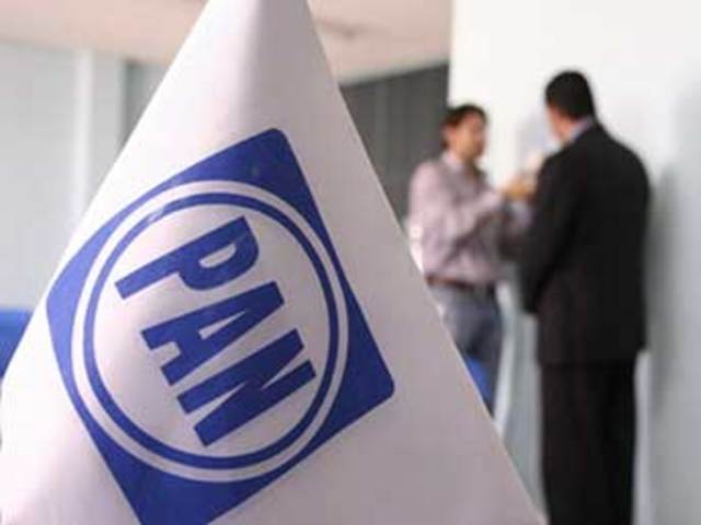 Gana por primera vez el partido Accion Nacional (PAN) para presidencia a Mexico