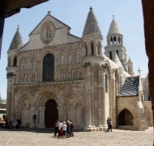 Romain     1050   1180