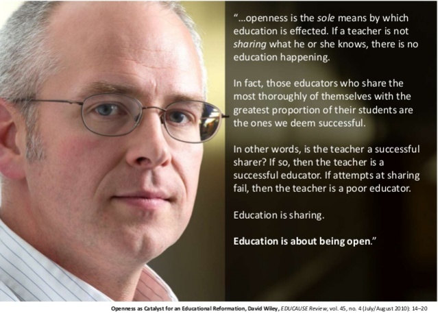 David Wiley argumenta el significado de abierto en cuanto al RE