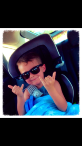 Me doing the Shaka and mom took my picture